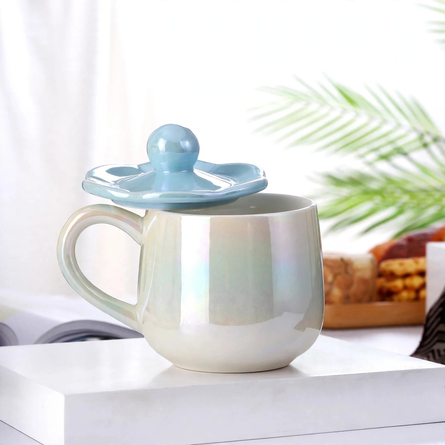 Creative Gradient Ceramic Mug with Flower Lid – 380ml Iridescent Pastel Blue Coffee and Tea Cup