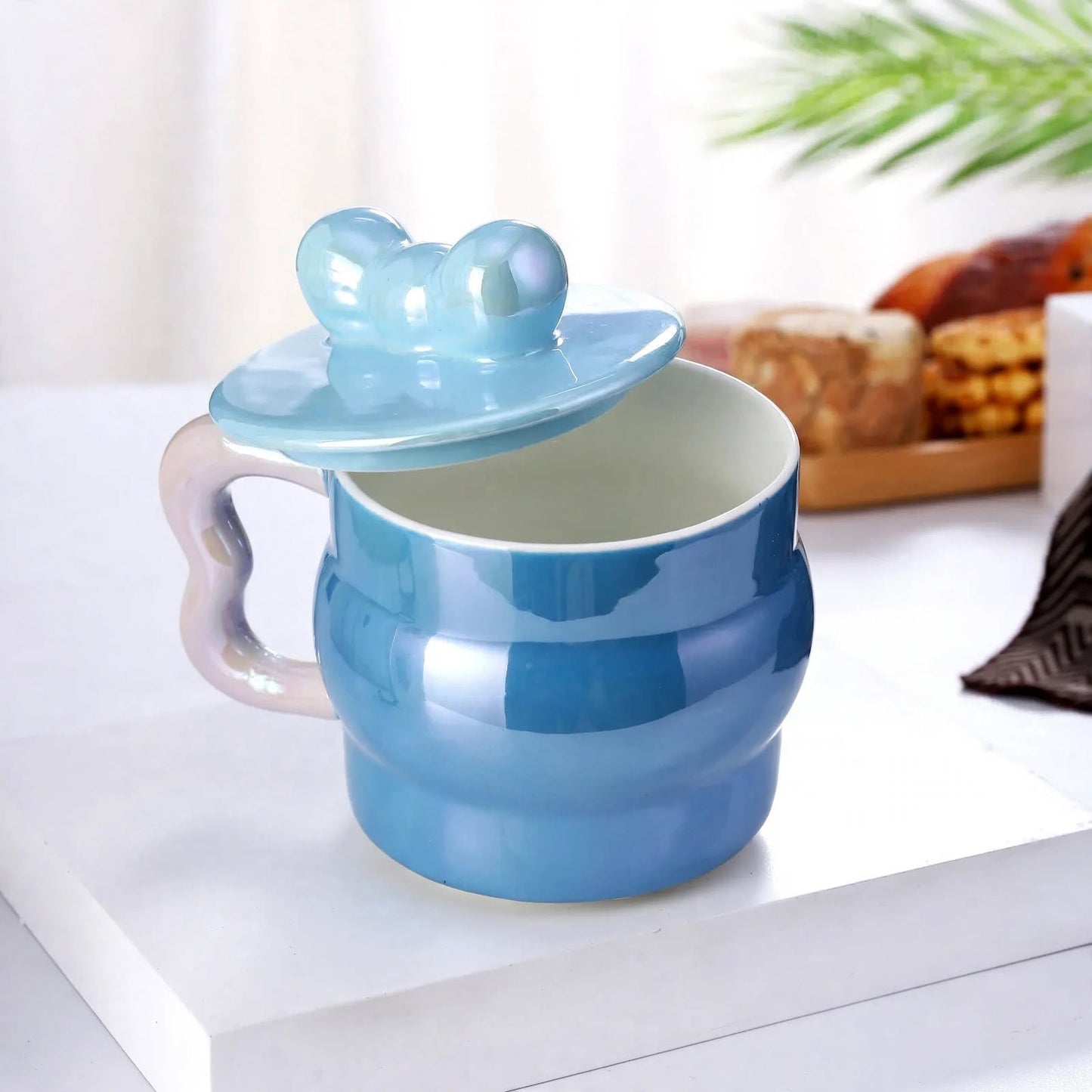 Cute Pastel Blue Ceramic Mug with Bow Lid – 380ml Pearlescent Iridescent Coffee and Tea Cup with Heart Handle