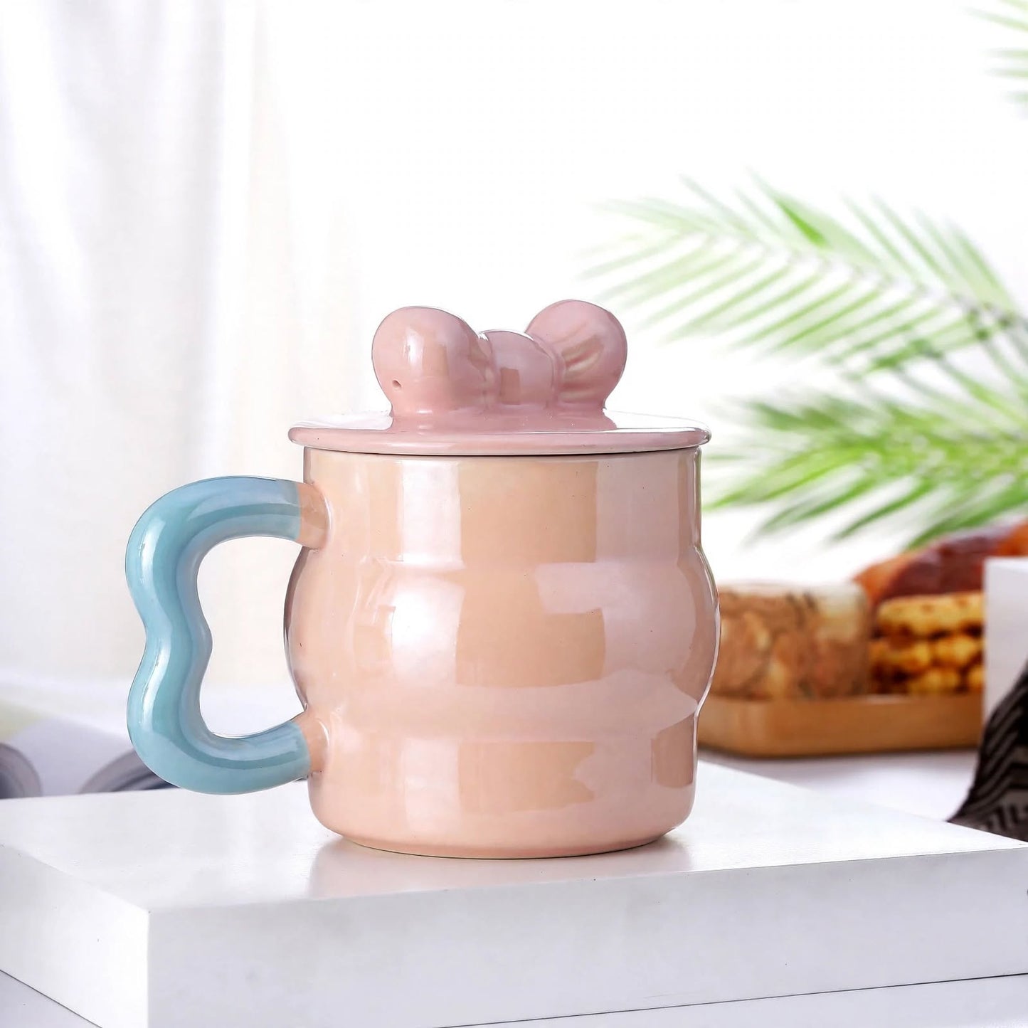 Cute Pastel Pink Ceramic Mug with Bow Lid – 380ml Pearlescent Iridescent Coffee and Tea Cup with Blue Heart Handle