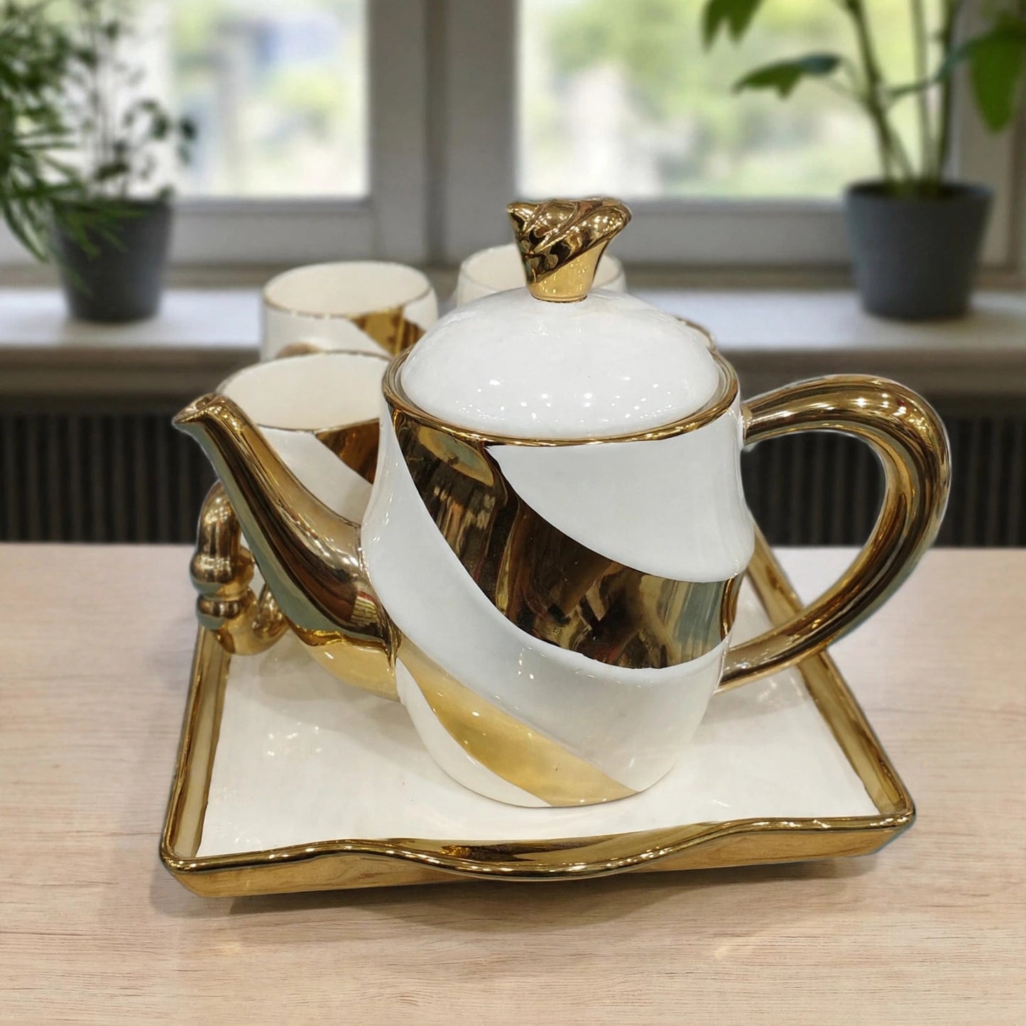 Luxury 15 Pcs Swirl Ceramic Tea Set with Tray & Stand