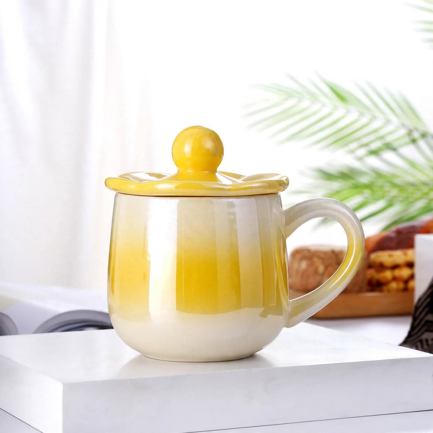 Creative Gradient Ceramic Mug with Flower Lid – 380ml Iridescent Yellow Coffee and Tea Cup