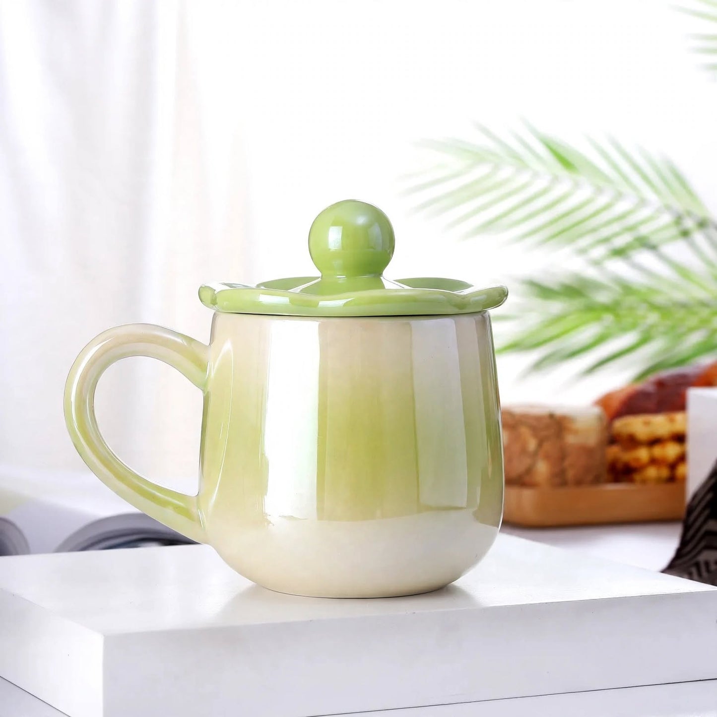 Creative Gradient Ceramic Mug with Flower Lid – 380ml Iridescent Sage Green Coffee and Tea Cup
