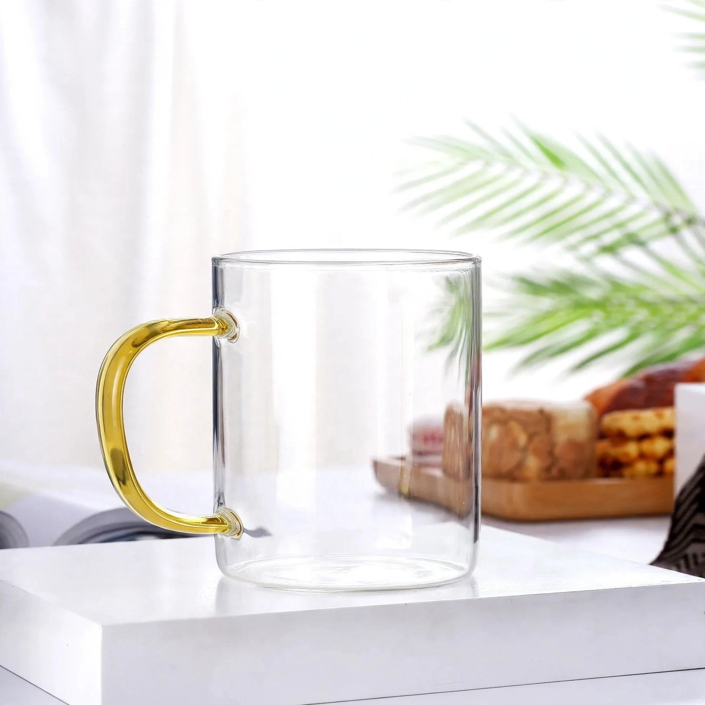 Minimalist Clear Borosilicate Glass Mug – 400ml Heat-Resistant Coffee and Tea Cup with Amber Yellow Handle