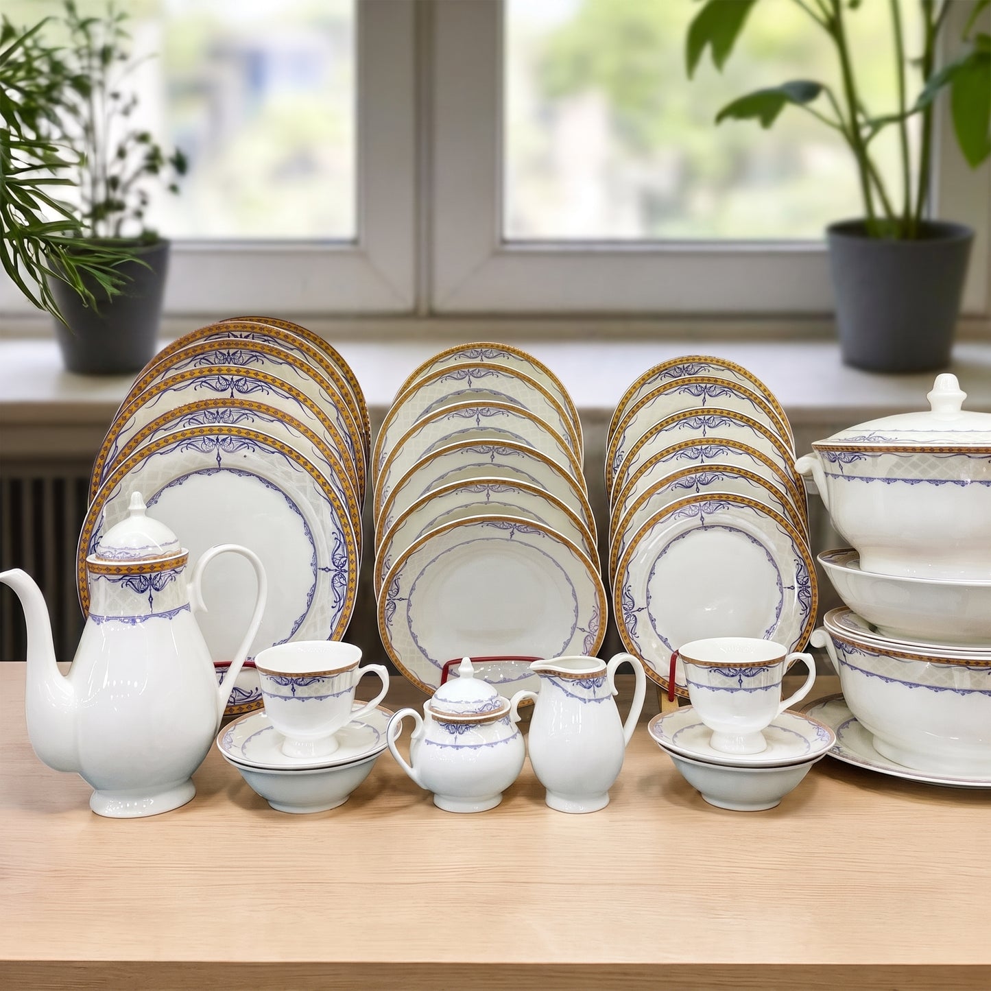 Royal Filigree 61-Piece Bone China Dinner & Tea Set - 8 Person