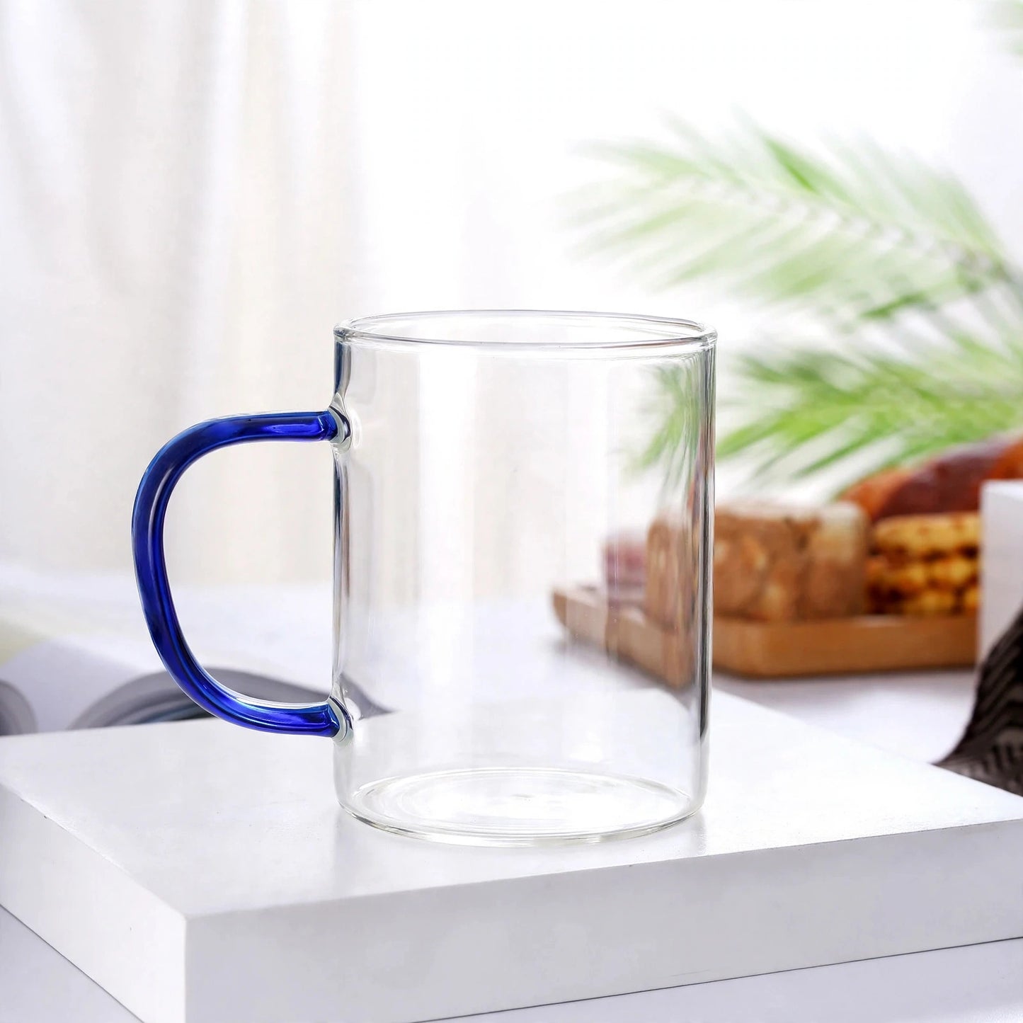 Minimalist Clear Borosilicate Glass Mug – 400ml Heat-Resistant Coffee and Tea Cup with Cobalt Blue Handle