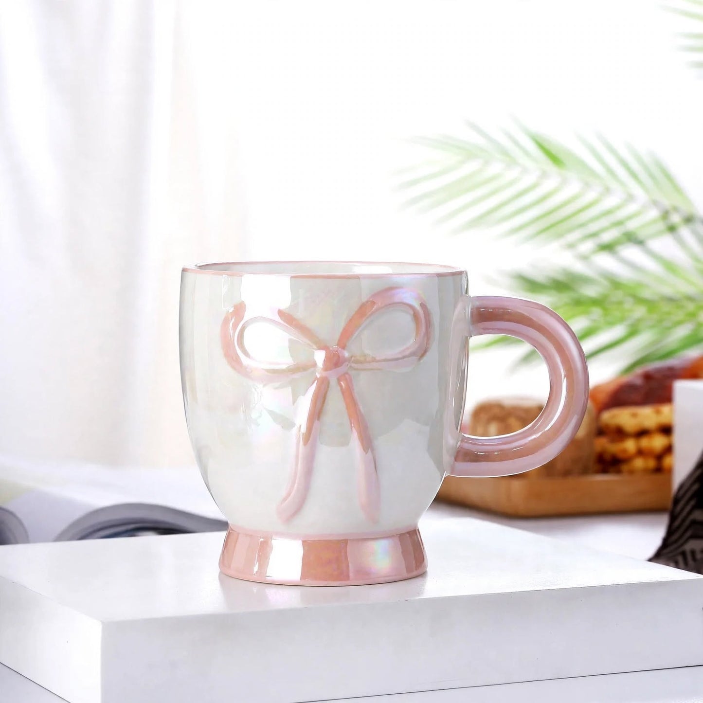 Cute 3D Ribbon Bow Ceramic Mug – 400ml Pearlescent Pink Pedestal Coffee Cup with Pearl Luster Glaze