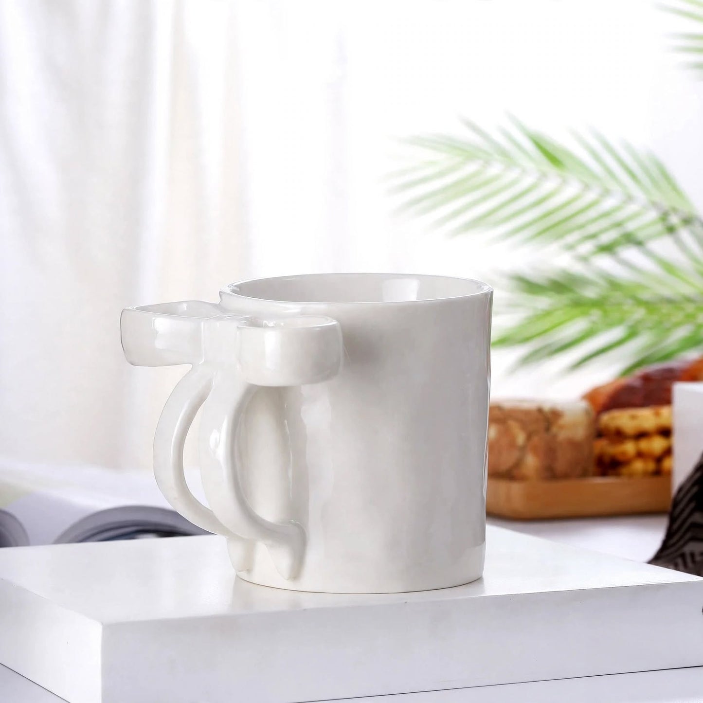 Elegant White 3D Bow Handle Ceramic Mug – 350ml Pearlescent Ribbon Coffee Cup with Pearl Gloss Glaze