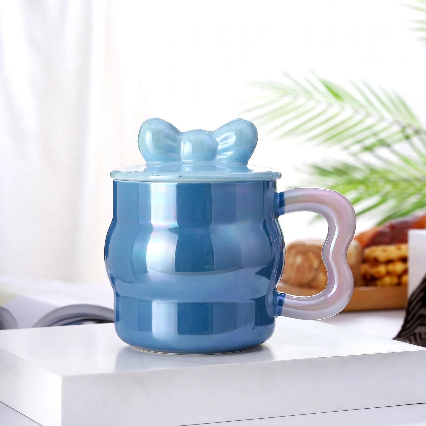 Cute Pastel Blue Ceramic Mug with Bow Lid – 380ml Pearlescent Iridescent Coffee and Tea Cup with Heart Handle