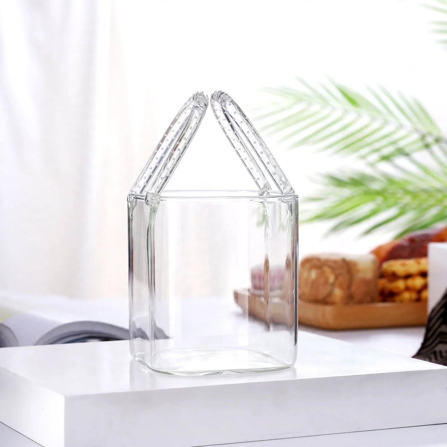 Aesthetic Handbag Glass Cup with Straw – 400ml Creative Purse-Shaped Beverage Tumbler and Flower Vase