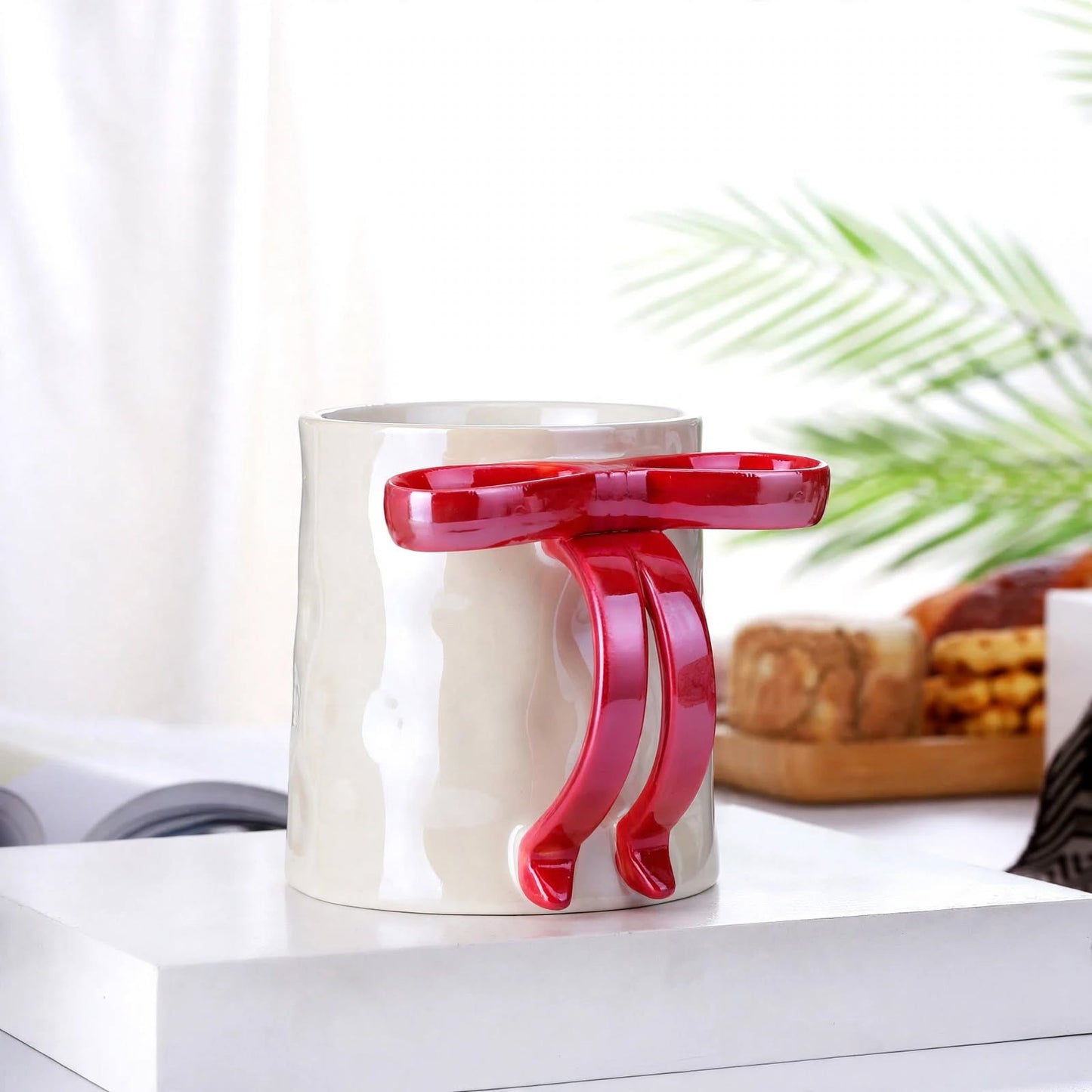 Elegant Cream 3D Bow Handle Ceramic Mug – 350ml Pearlescent Ribbon Coffee Cup with Red Bowknot Grip