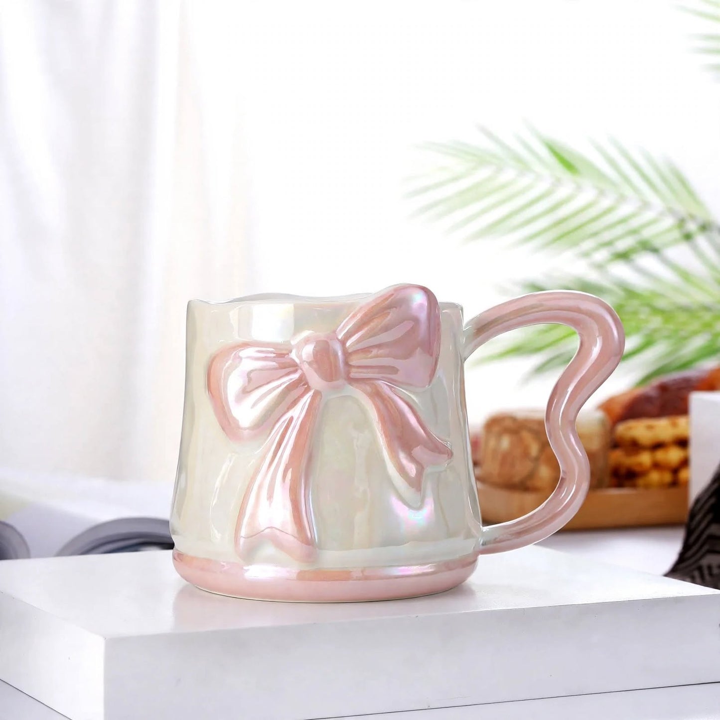 Cute 3D Ribbon Bow Ceramic Mug – 350ml Pearlescent Pink Coffee Cup with Heart-Shaped Handle